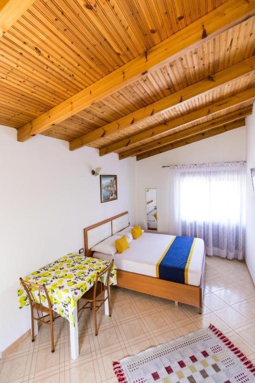 Vila Toskaj Vlore Exterior photo